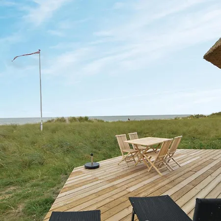 Three-bedroom In Blåvand